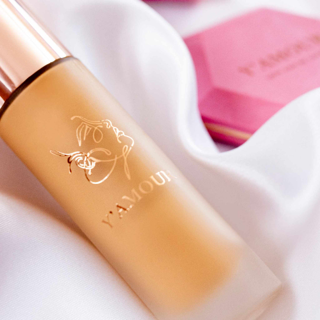 Y'AMOUR makiažo pagrindas, įv. spalvų, 30 ml